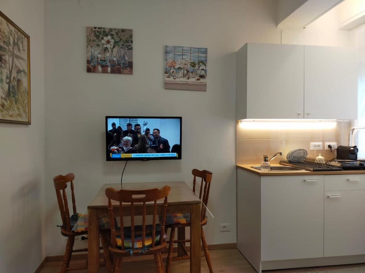 Mimma E Mario Apartment Ventimiglia Esterno foto